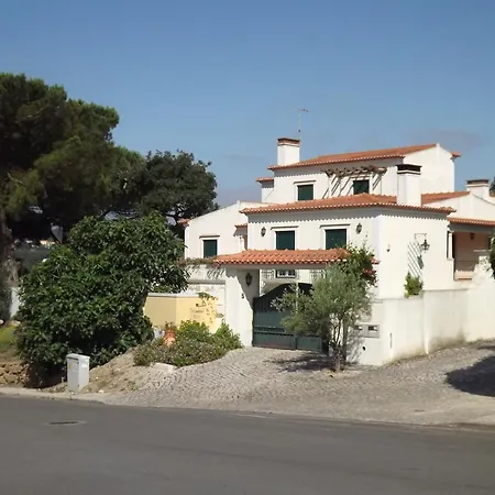 Bed & Breakfast Pegada Real Obidos